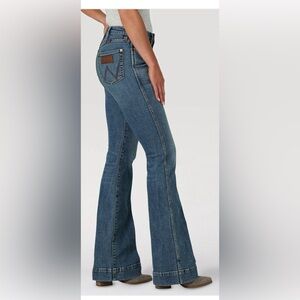 Wrangler Retro Premium High Rise Trouser Jean Briley